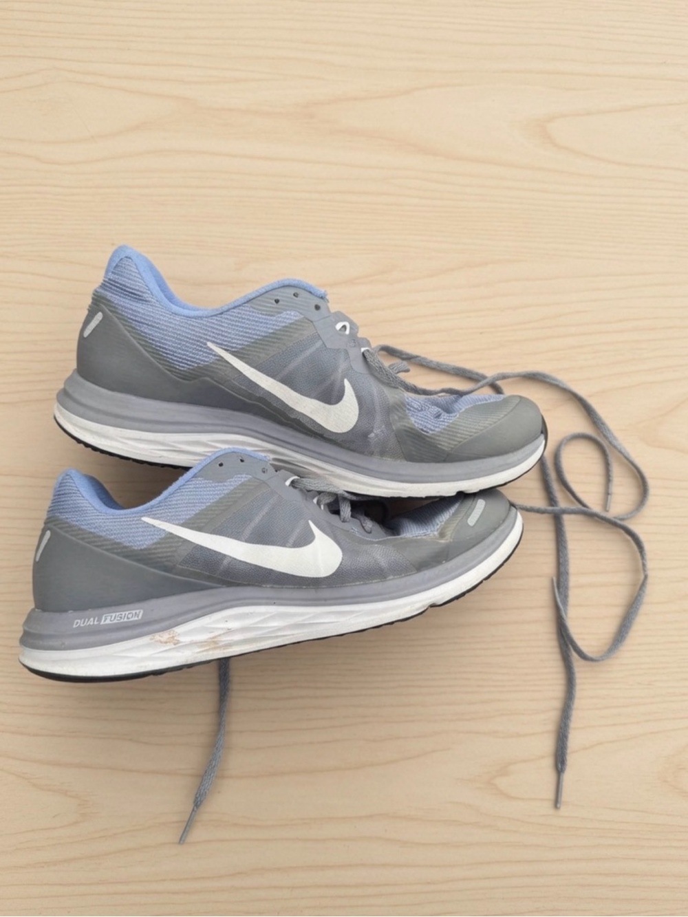 Nike Dual Fusion TR Gray Blue Running Training Shoes Women’s 9.5 Athletic